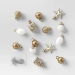 25ct Assorted Shatter-Resistant Christmas Tree Ornament Set - Wondershop™ -Wondershop GUEST 81bce2a8 e396 493f 9320 81374c0d7523