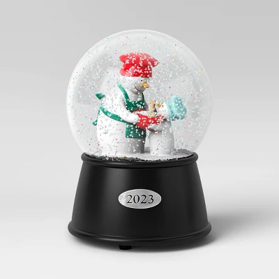 Snowman Cookie Baking Snow Globe - Wondershop™ 4 Snowman Cookie Baking Snow Globe - Wondershop™ - Image 2