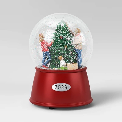 Family Tree Trimming Snow Globe - Wondershop™ 4 Family Tree Trimming Snow Globe - Wondershop™ - Image 2